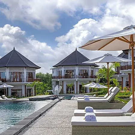 Swan Paradise A Pramana Experience